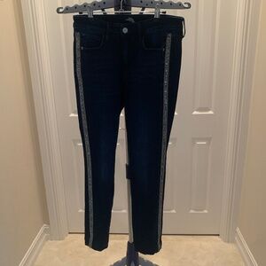 Tommy Bahama High Rise Ankle Embellished Jeans sz 4